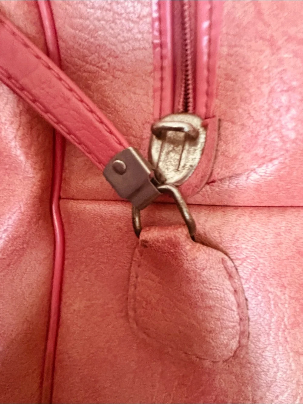 1960s Pearlized Pink Carryon Bag